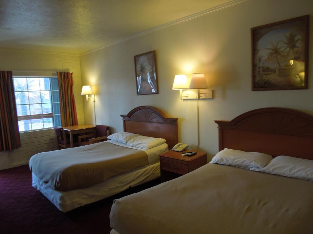 פלורנס Wildwood Inn מראה חיצוני תמונה