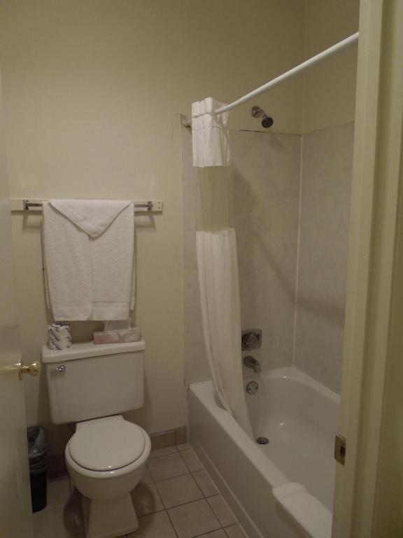 פלורנס Wildwood Inn חדר תמונה