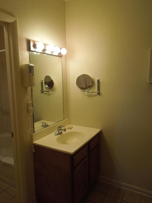 פלורנס Wildwood Inn חדר תמונה