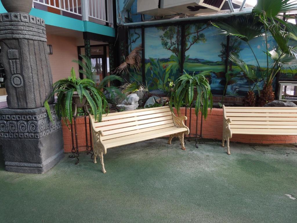 פלורנס Wildwood Inn מראה חיצוני תמונה